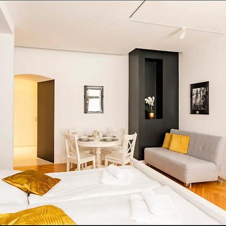 Gemuetliches Und Modernes Apartment,44 M² Viena Exterior foto
